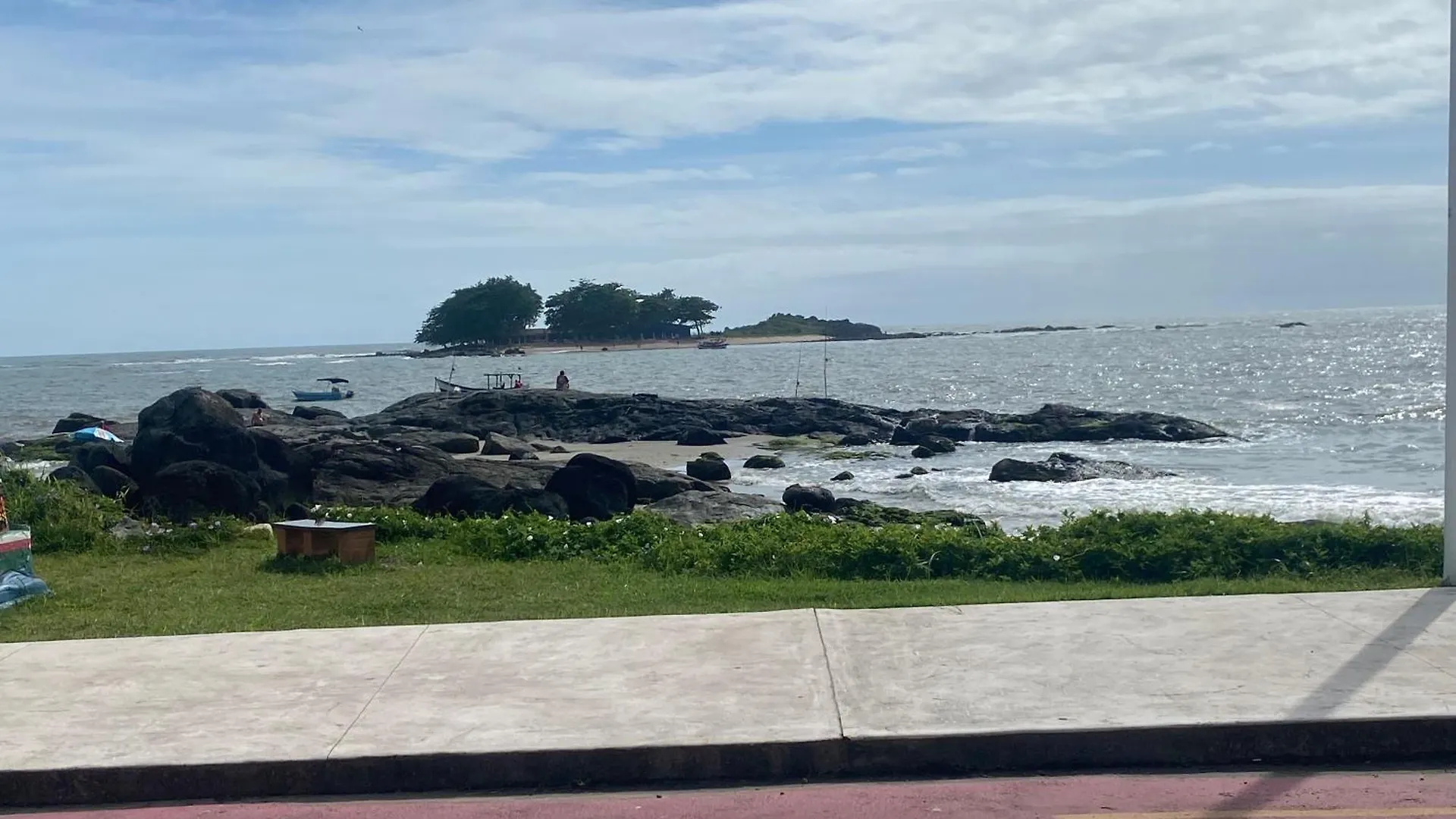 Casa Praia Do Grant 巴拉韦利亚